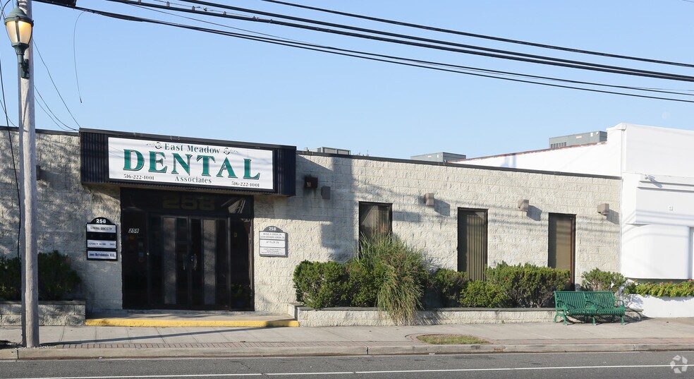 More Photos Of 258 E Meadow Ave, East Meadow Office For Sale
