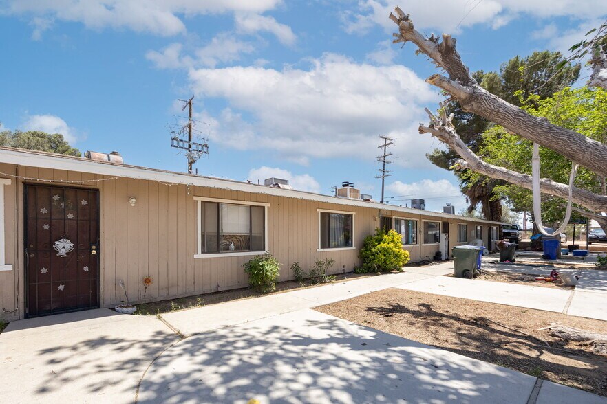 More Photos Of 19287 Highway 18, Apple Valley Apartments For Sale