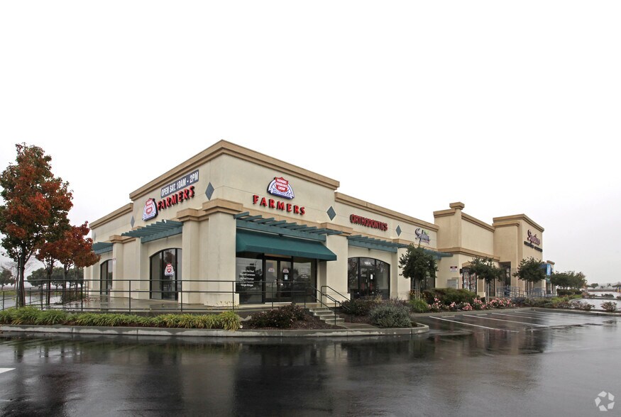 Primary Photo Of 1463-1473 N Davis Rd, Salinas Freestanding For Lease