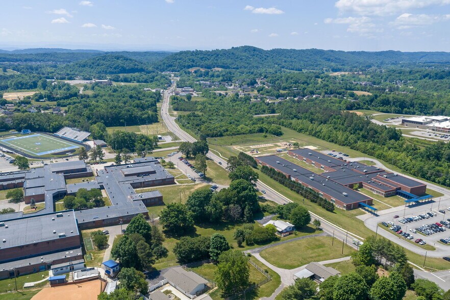 More Photos Of 7700 Tazewell Pike, Corryton Apartments For Sale