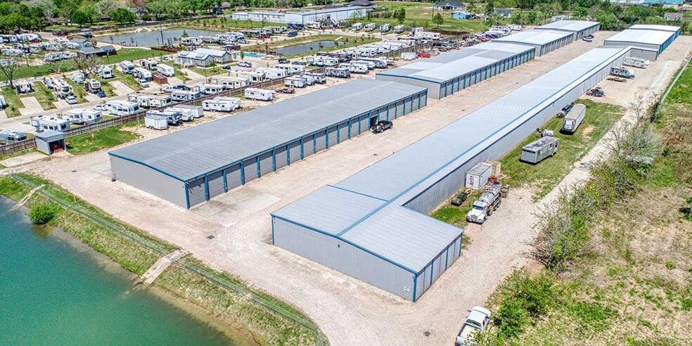 Primary Photo Of 17717 County Road 127, Pearland Self Storage For Lease