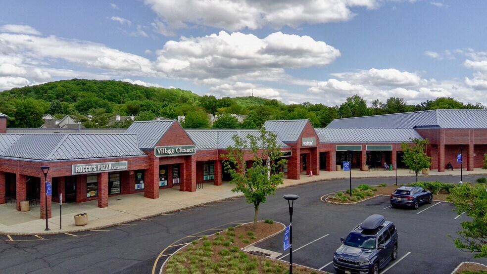 More Photos Of 400-470 US Highway 202/206 Dr, Bedminster Unknown For Lease