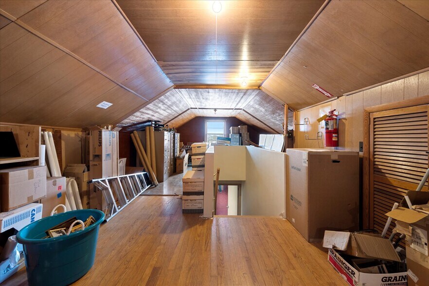 More Photos Of 1660 Champlin Ave, Utica Office Residential For Sale