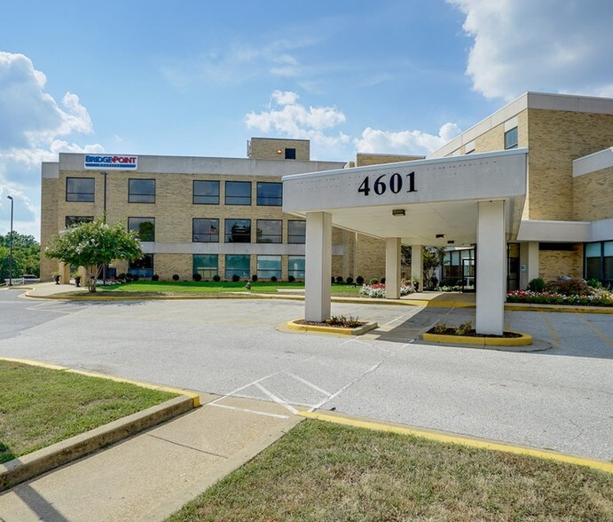 Primary Photo Of 4601 Martin Luther King Jr Ave SW, Washington Hospital For Lease