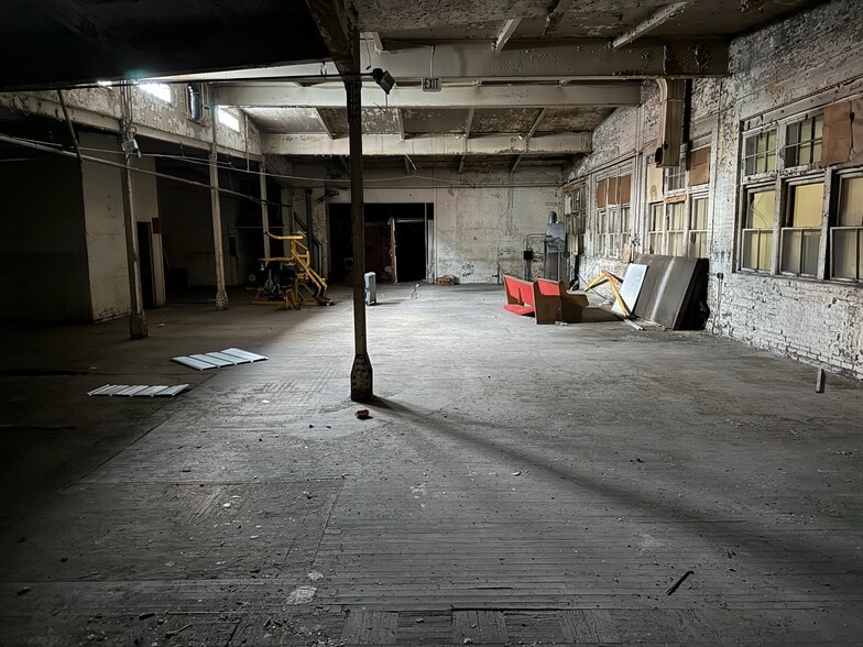 More Photos Of 701 S Geddes St, Syracuse General Retail For Sale
