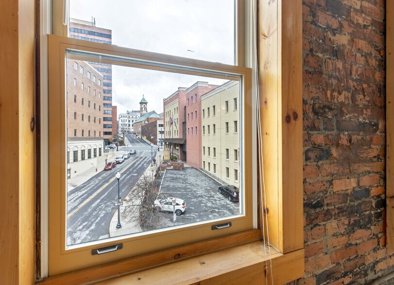 More Photos Of 111 Pine St, Albany Multifamily For Sale