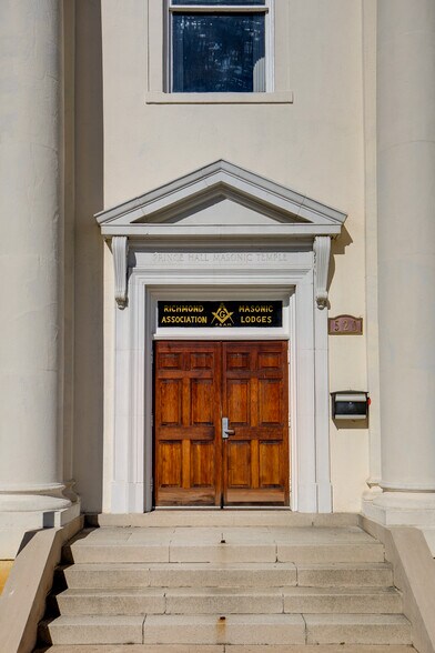 More Photos Of 520 N 25th St, Richmond Lodge Meeting Hall For Lease