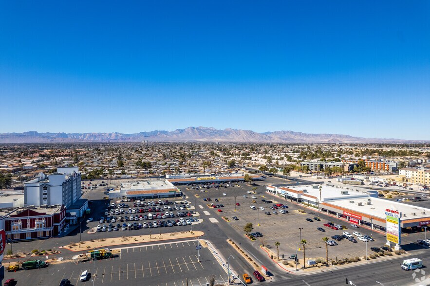 More Photos Of 500-640 S Decatur Blvd, Las Vegas Unknown For Lease