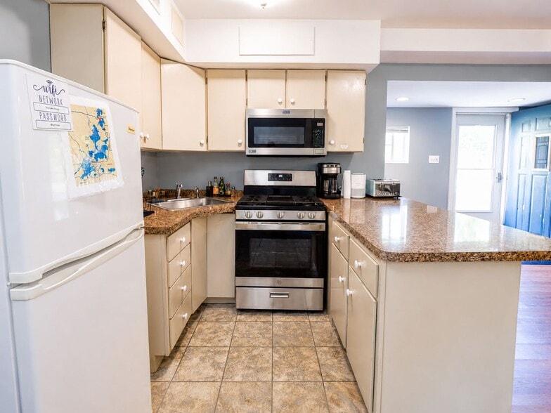 More Photos Of 27717 W Grass Lake Dr, Spring Grove Apartments For Sale