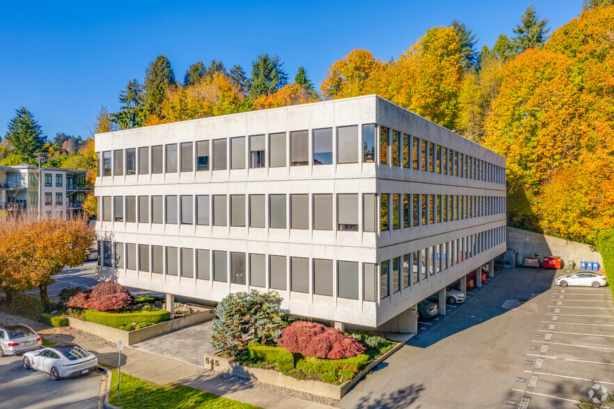 Primary Photo Of 545 Clyde Ave, West Vancouver Office For Lease