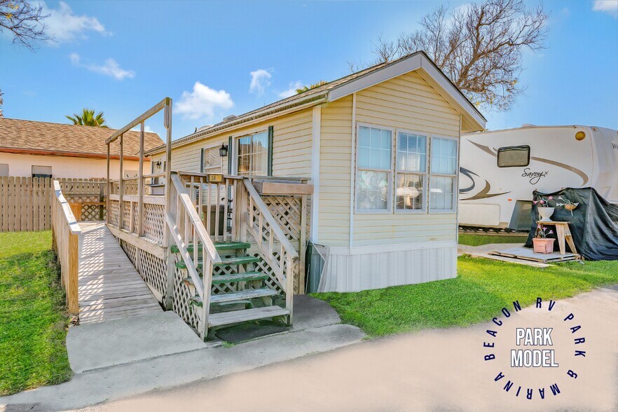 More Photos Of 301 S Fulton Beach, Rockport Trailer Camper Park For Sale