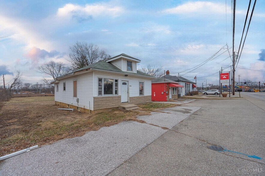 More Photos Of 536 Old State Route 74, Cincinnati Storefront Retail Residential For Sale