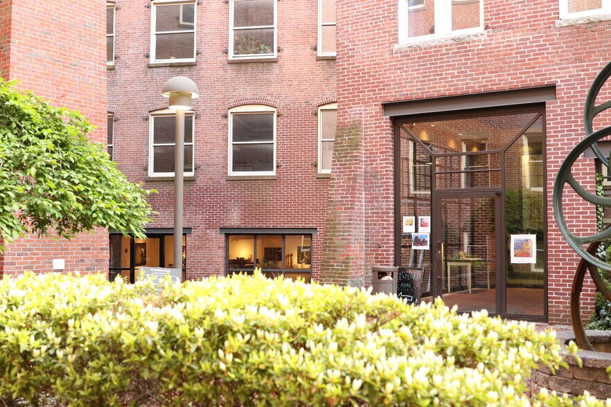 More Photos Of 46 Waltham St, Boston Office For Lease