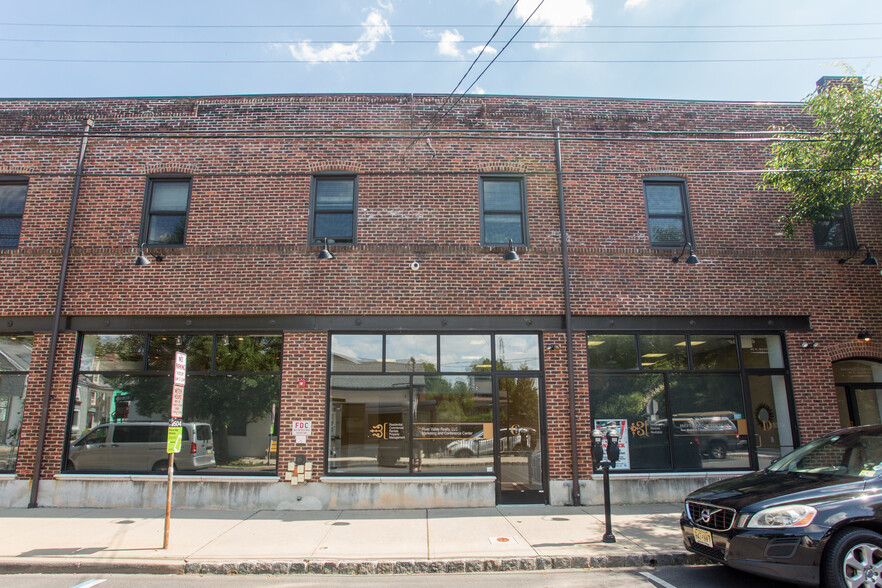 Primary Photo Of 45 N Main St, Lambertville Freestanding For Lease