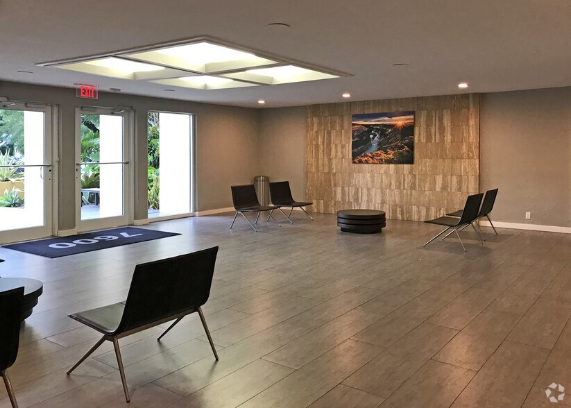 More Photos Of 7600 SW 57th Ave, Miami Medical For Lease