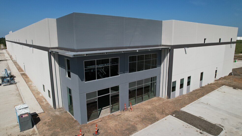 Primary Photo Of 633 E Lone Star Dr, Mustang Ridge Warehouse For Lease