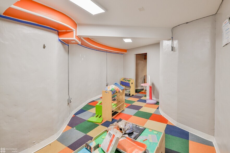 More Photos Of 1248 W Hamilton St, Allentown Office For Sale