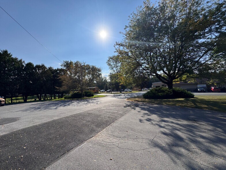 More Photos Of 7770 Lakeport rd, Chittenango Industrial For Lease