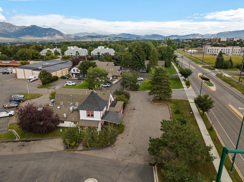 More Photos Of 2711 W College St, Bozeman Restaurant For Sale
