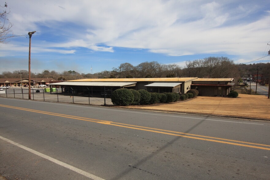 More Photos Of 212 Church st, Rockmart Specialty For Sale
