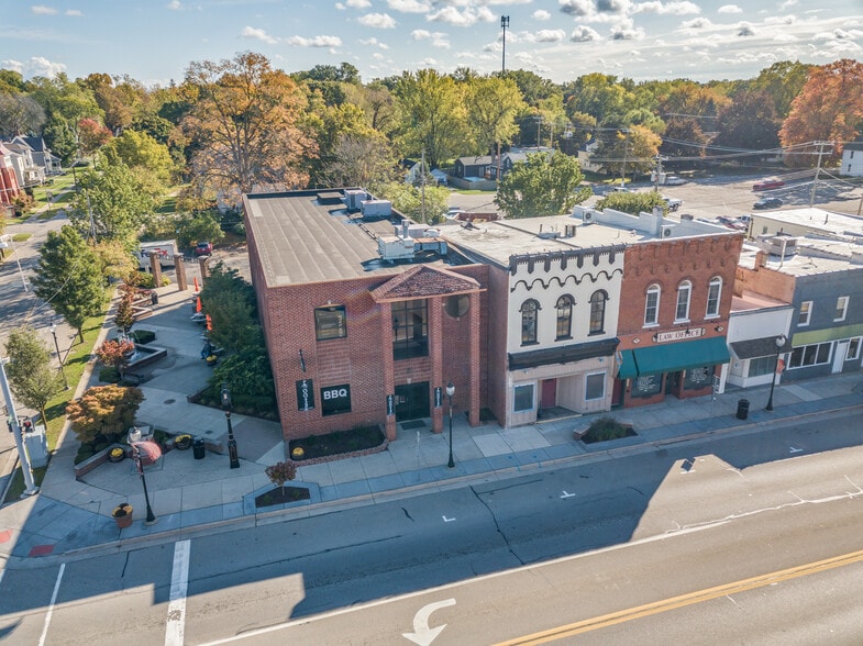 More Photos Of 107 S Main St, Almont Restaurant For Lease