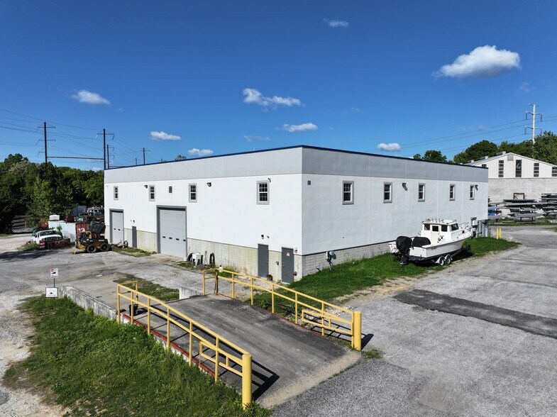 More Photos Of 800 Race Rd, Essex Warehouse For Lease