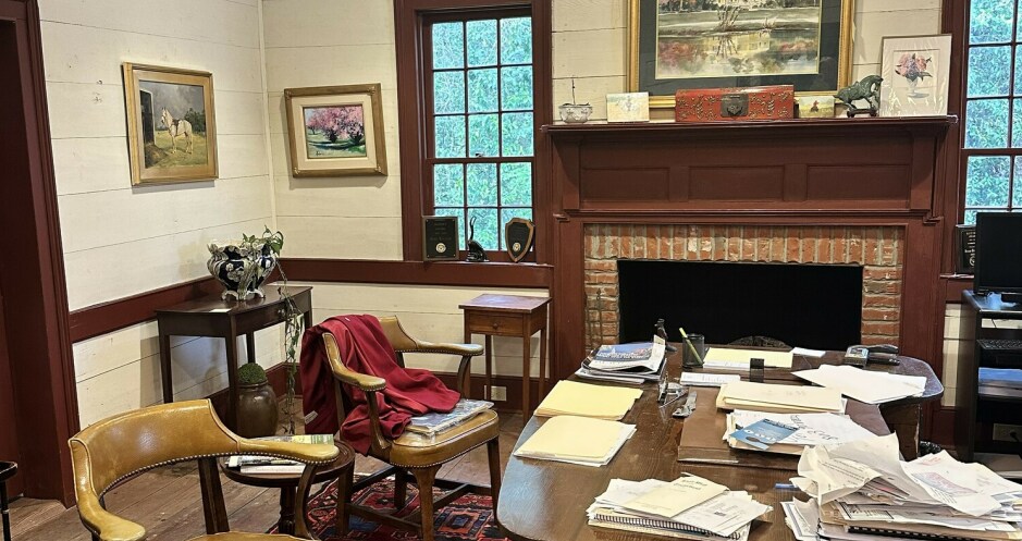 More Photos Of 207 W Main St, Lexington Office For Lease