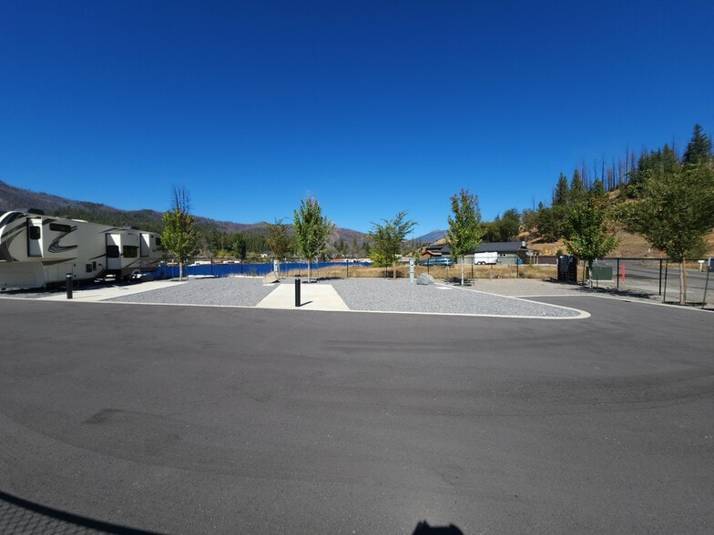 More Photos Of 206 Mill St, Greenville Specialty For Sale