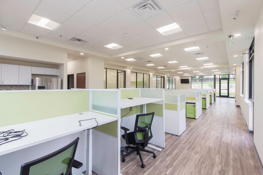 More Photos Of 113 E State Highway 121, Coppell Office For Sale