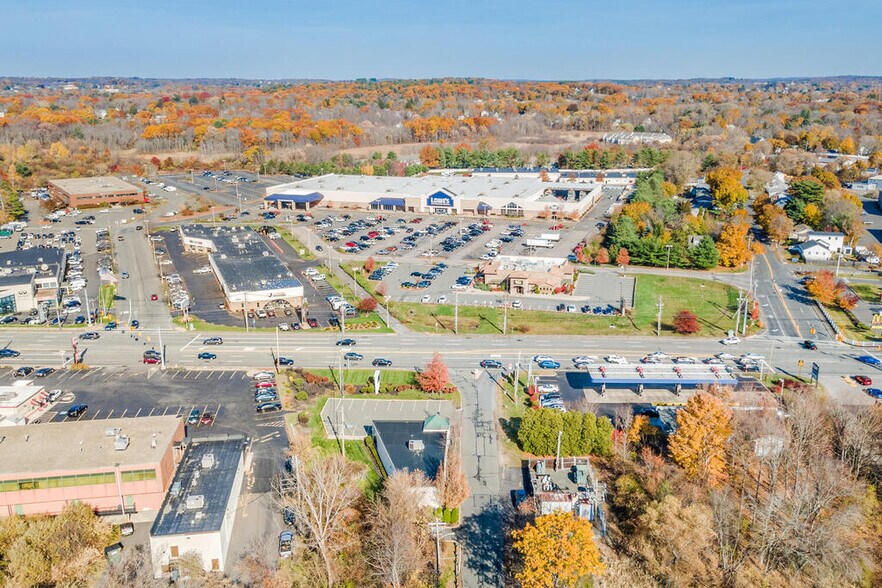 More Photos Of 150 Andover St, Danvers Freestanding For Lease