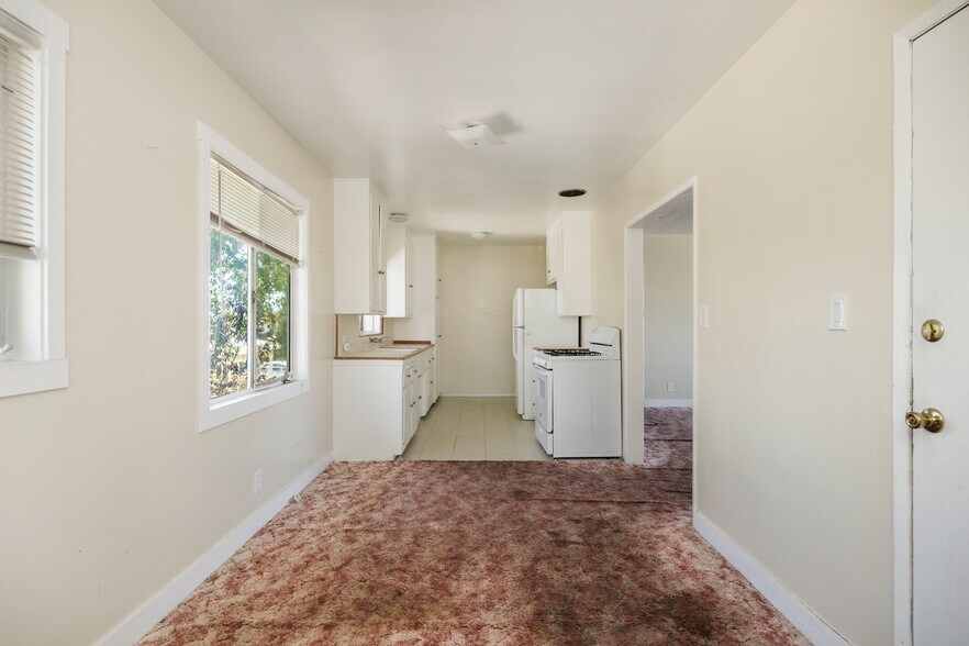 More Photos Of 1902 Flagler Ln, Redondo Beach Multifamily For Sale