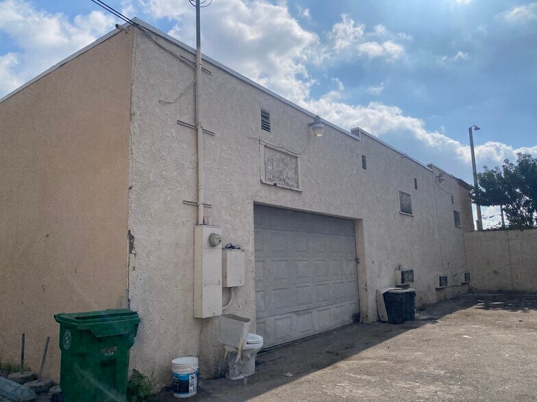 More Photos Of 3605 Gage Ave, Bell Storefront For Lease