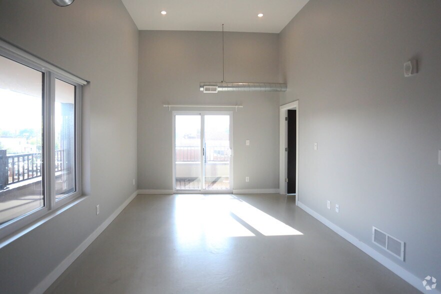 More Photos Of 4321 Manchester Ave, Saint Louis Apartments For Sale