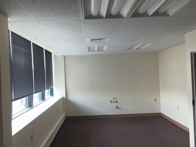 More Photos Of 44 E Broad St, Bethlehem Office For Lease