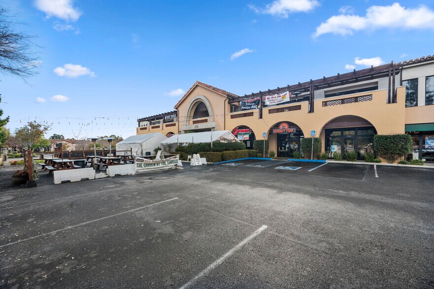 More Photos Of 1714 Newbury Rd, Newbury Park General Retail For Lease