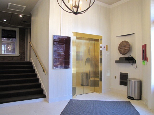 More Photos Of 341 S 3rd St, Columbus Coworking Space