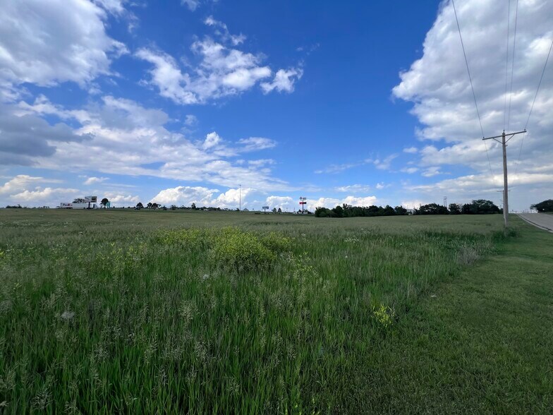 More Photos Of W 21st St, Abilene Land For Sale