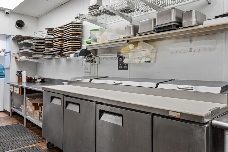 More Photos Of 3527 Washington Ave, Finleyville Freestanding For Sale