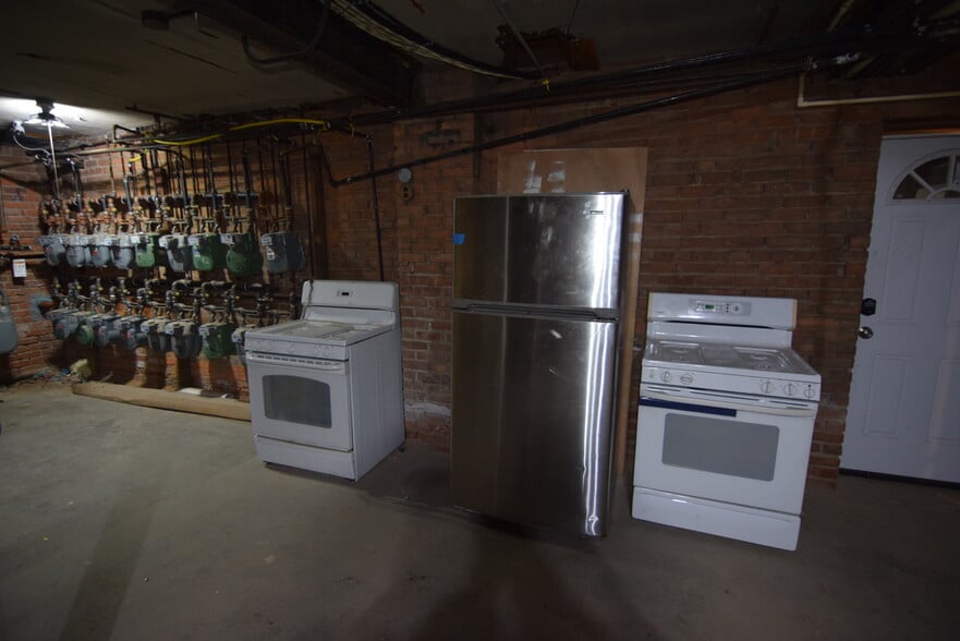 More Photos Of 11202 Buckeye Rd, Cleveland Apartments For Sale