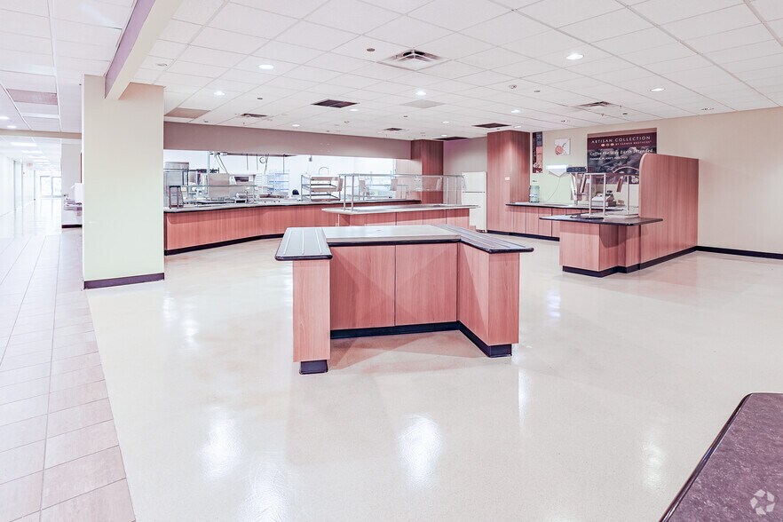 More Photos Of 1740 Golden Mile Hwy, Monroeville Research And Development For Lease