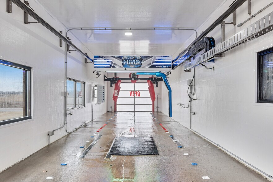 More Photos Of 1275 Margaret st, Markesan Storefront For Sale