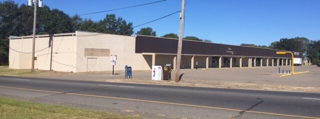 More Photos Of 653 E Madison Ave, Bastrop General Retail For Lease