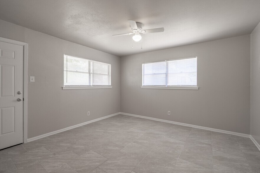 More Photos Of 213 E Harrison Ave, Killeen Multifamily For Sale