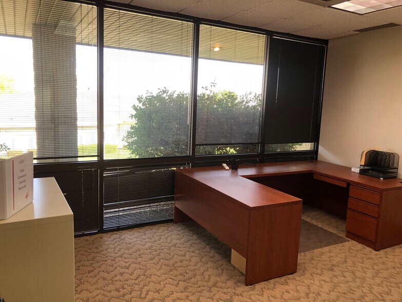 More Photos Of 8203 W Quinault Ave, Kennewick Office For Lease