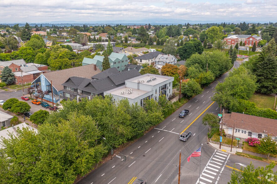 More Photos Of 4620 N Maryland Ave, Portland Apartments For Sale