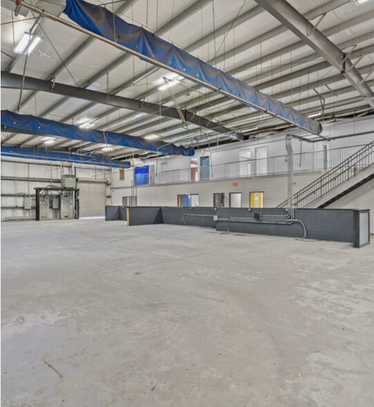 More Photos Of 1060 Cox Rd, Cocoa Warehouse For Lease