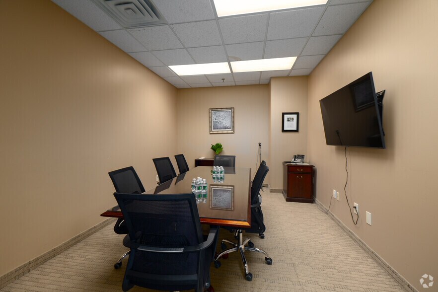 More Photos Of 165 E Main St, Denville Office For Sale