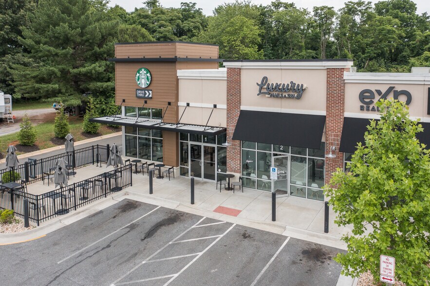 More Photos Of 19399 Forest Rd, Lynchburg General Retail For Lease
