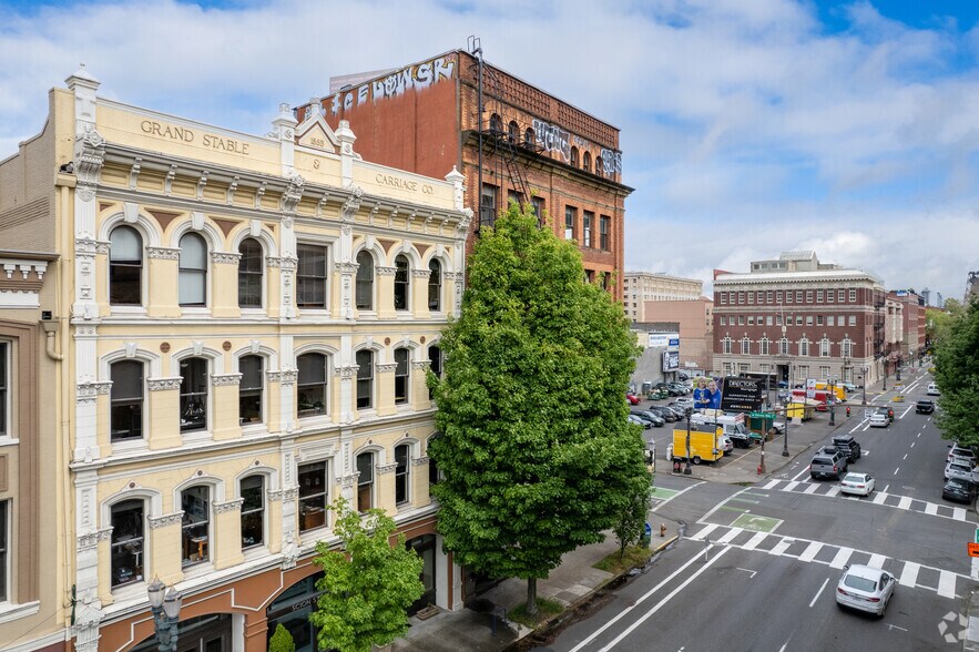 More Photos Of 208 SW Harvey Milk St, Portland Office For Lease