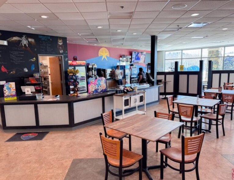 More Photos Of 100 Gerber Dr, Tolland Sports And Entertainment For Lease